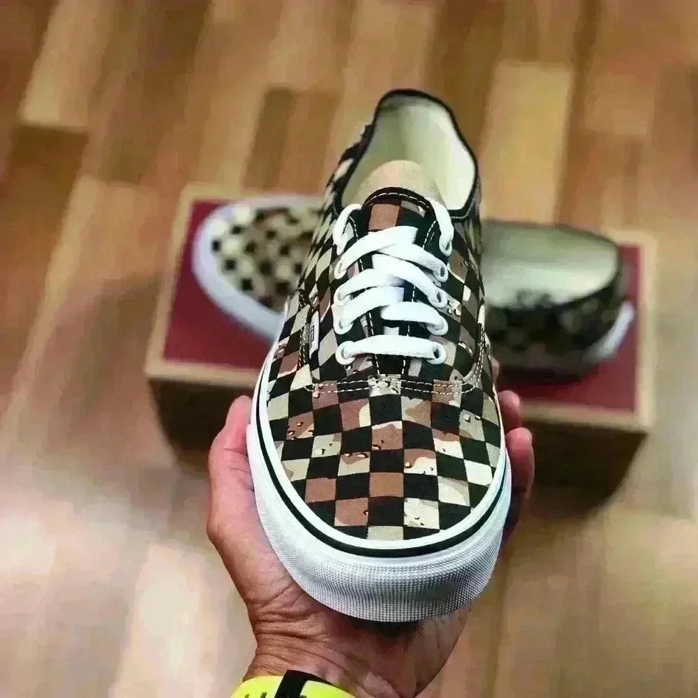 💰HUGE CLEARANCE SALE 💰 Vans Checkerboard Mens Sneakers - Picture 4 of 11
